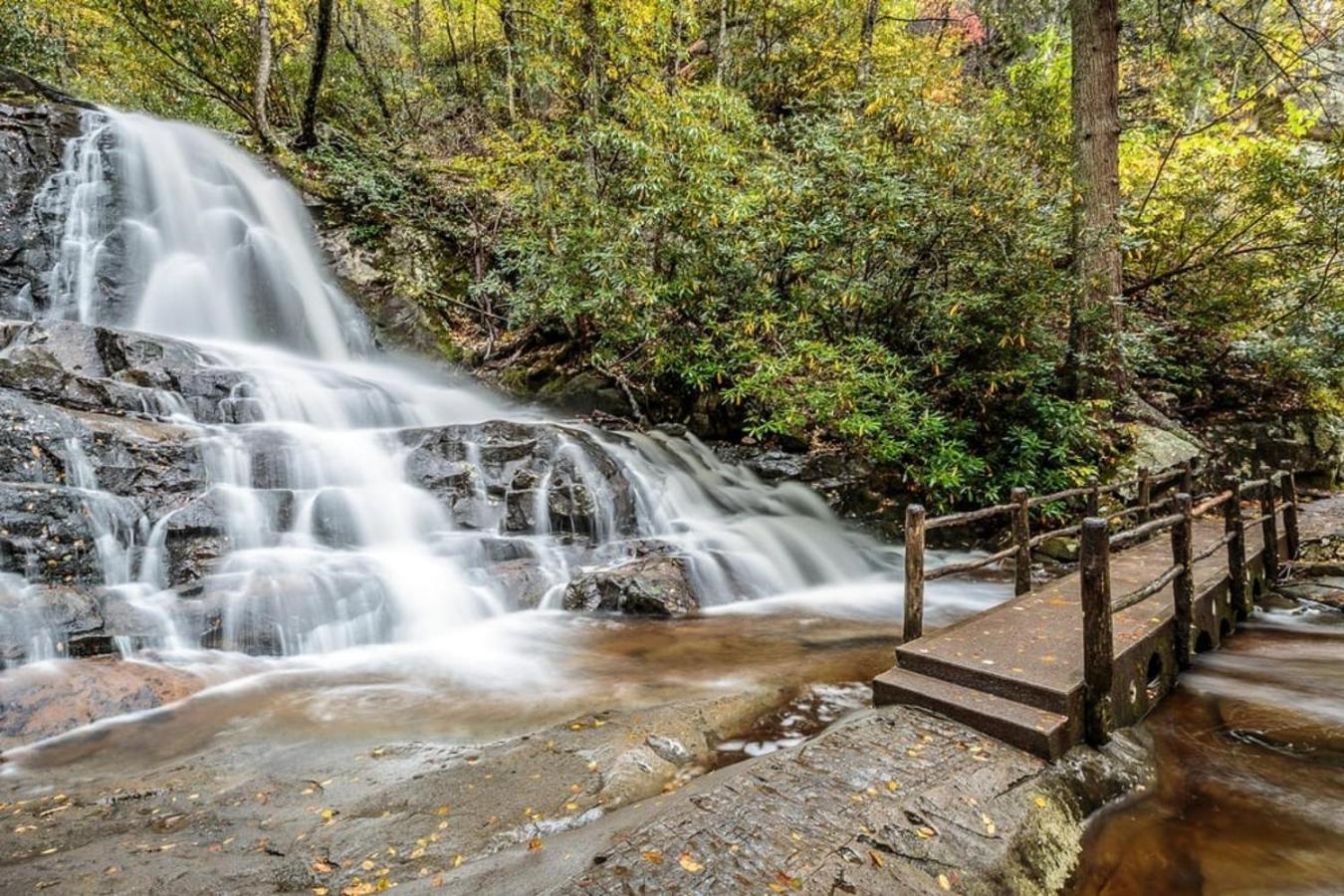 Luxurious Condo, Pool, Fireplace, Hiking Gatlinburg Extérieur photo